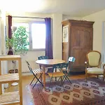 Lovely Apartment Butte-Chaumont